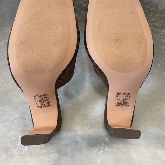Never Been Worn Fashion Nova Mocha Brown Heeled Mules - Picture 4 of 6